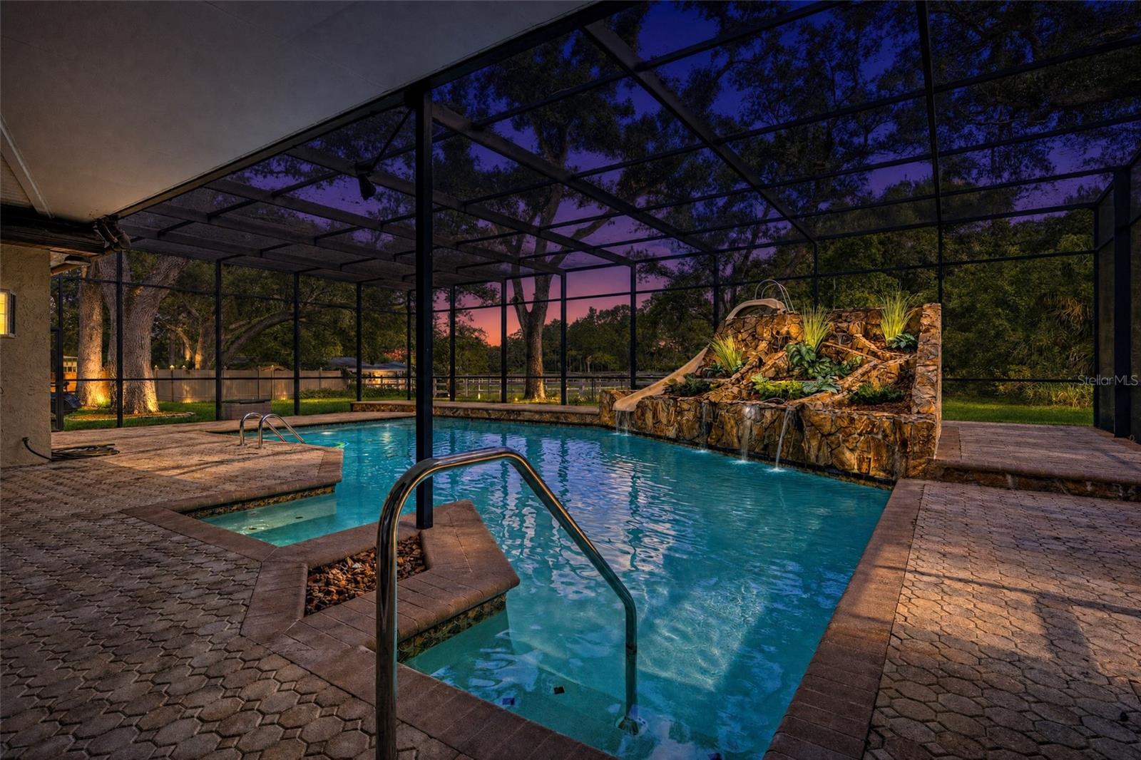 2160 Laurence Dr, Clearwater, FL, 33764, USA, 6 Bedrooms Bedrooms, ,5 BathroomsBathrooms,Residential,Contingent,2160 Laurence Dr,TB8519918