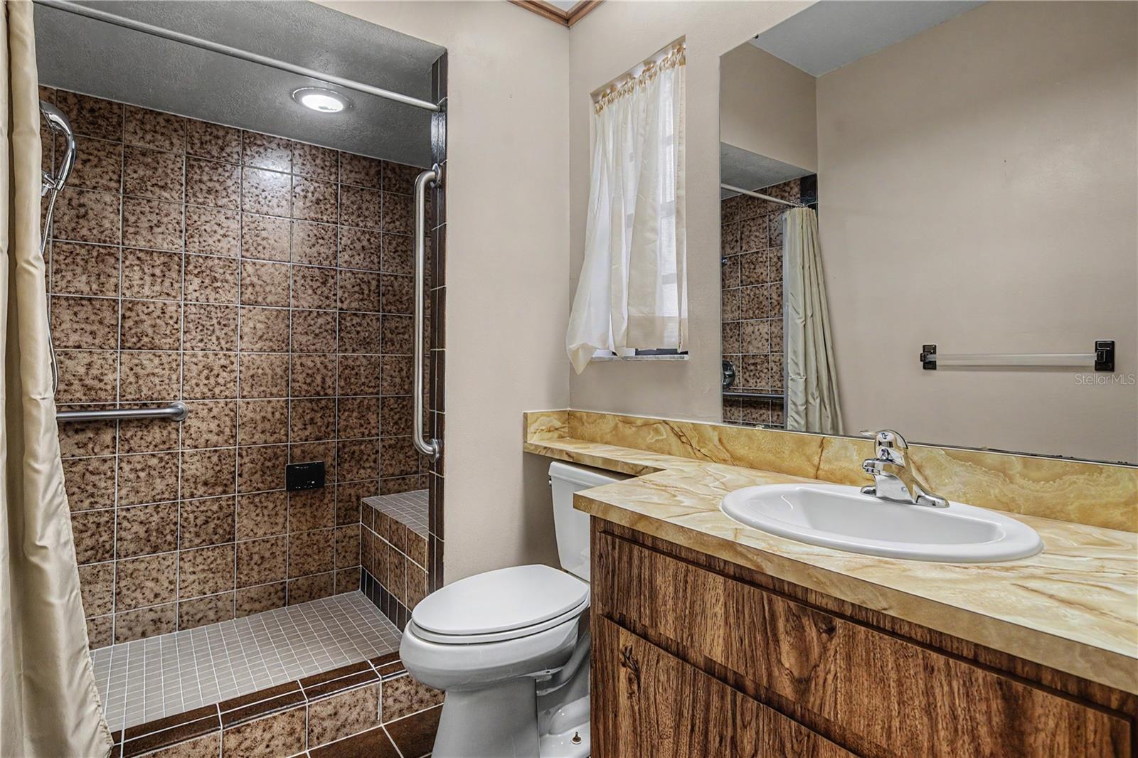 2160 Laurence Dr, Clearwater, FL, 33764, USA, 6 Bedrooms Bedrooms, ,5 BathroomsBathrooms,Residential,Contingent,2160 Laurence Dr,TB8519918