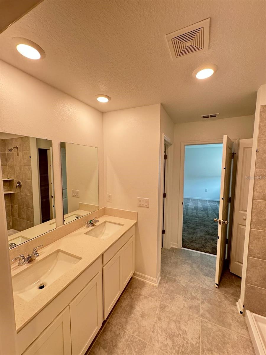 PEACE CRK RESERVE - Residential Lease