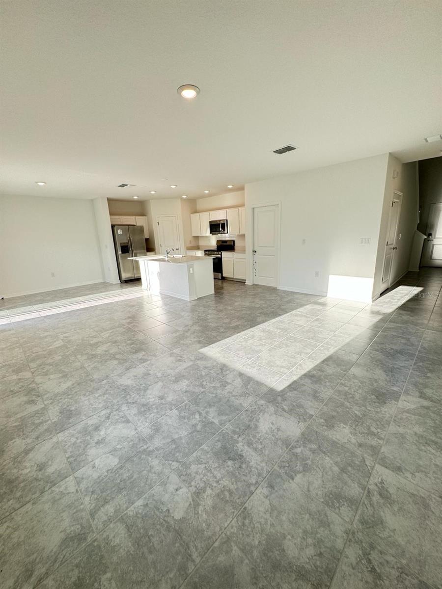 PEACE CRK RESERVE - Residential Lease