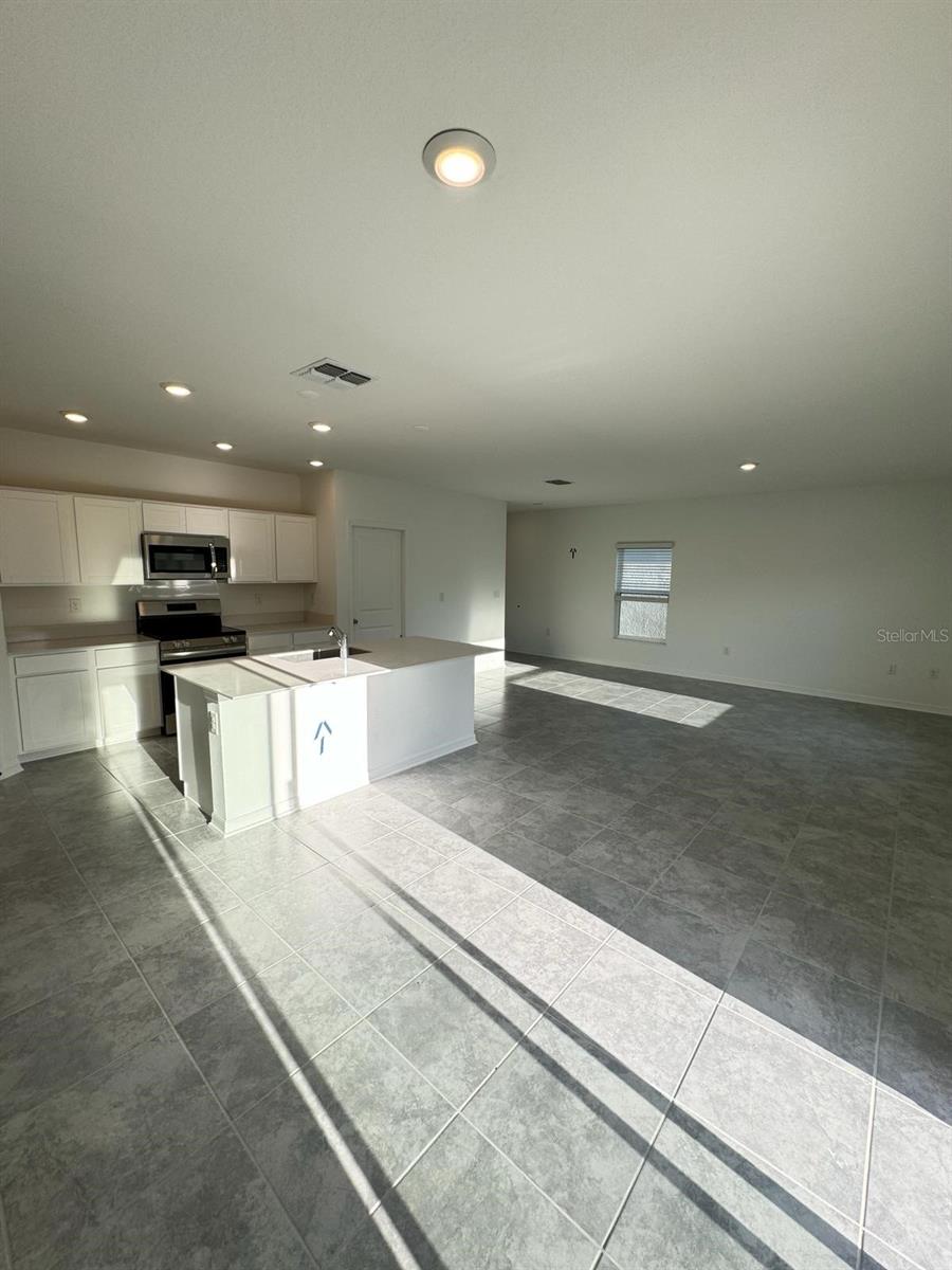 PEACE CRK RESERVE - Residential Lease