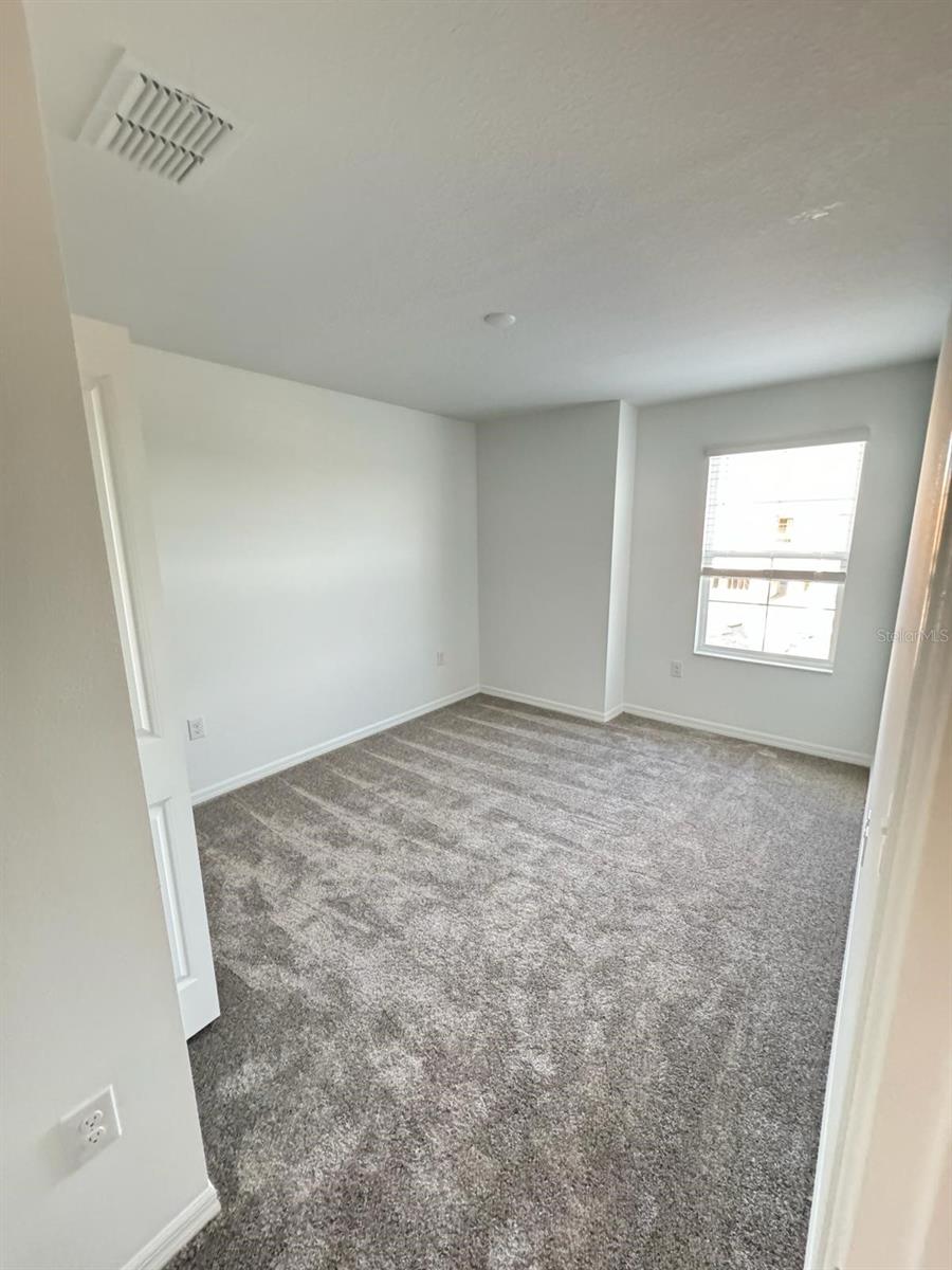 PEACE CRK RESERVE - Residential Lease