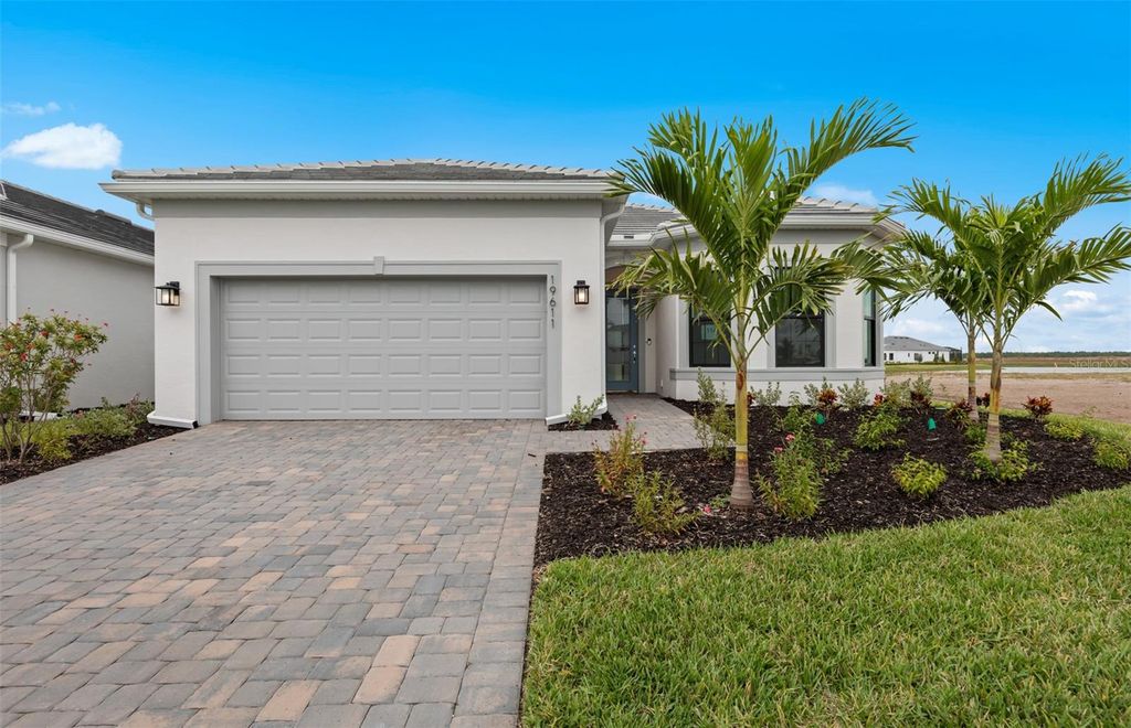 Photo of 19611 Indian Rock Place, Lakewood Ranch, FL 34211 (MLS # TB8436997)