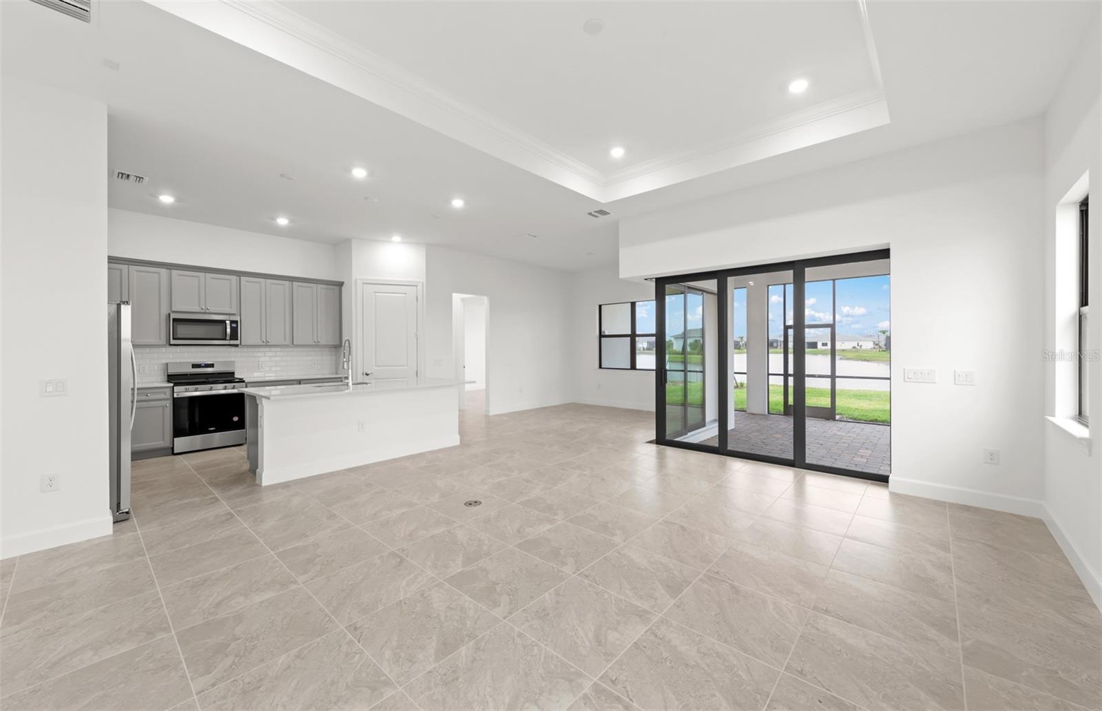 4632; DEL WEBB CATALINA AT LAKEWOOD RANCH - Residential