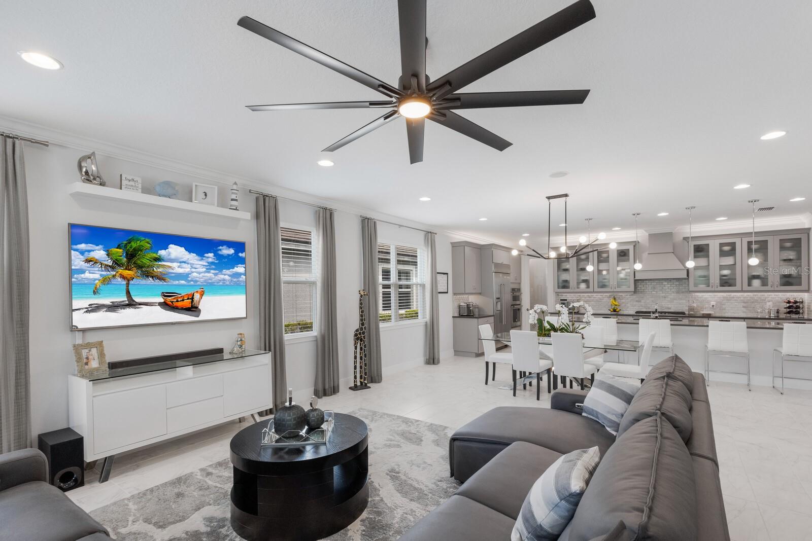 SUNRISE PRESERVE - Residential