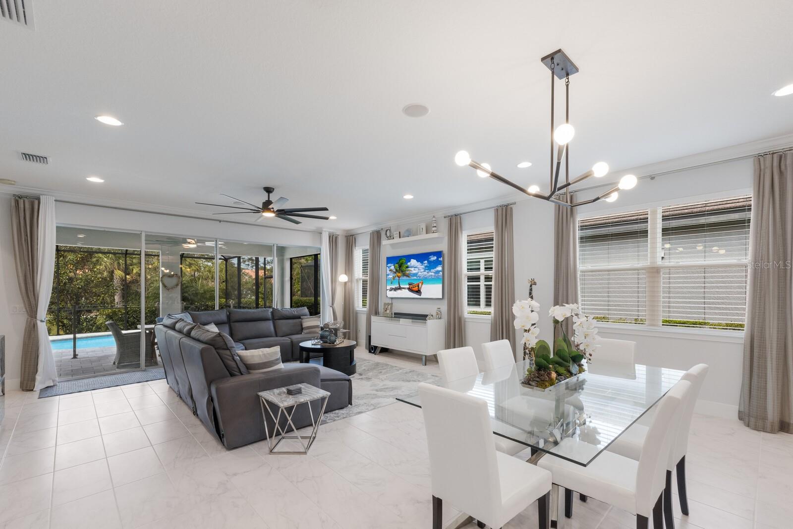 SUNRISE PRESERVE - Residential