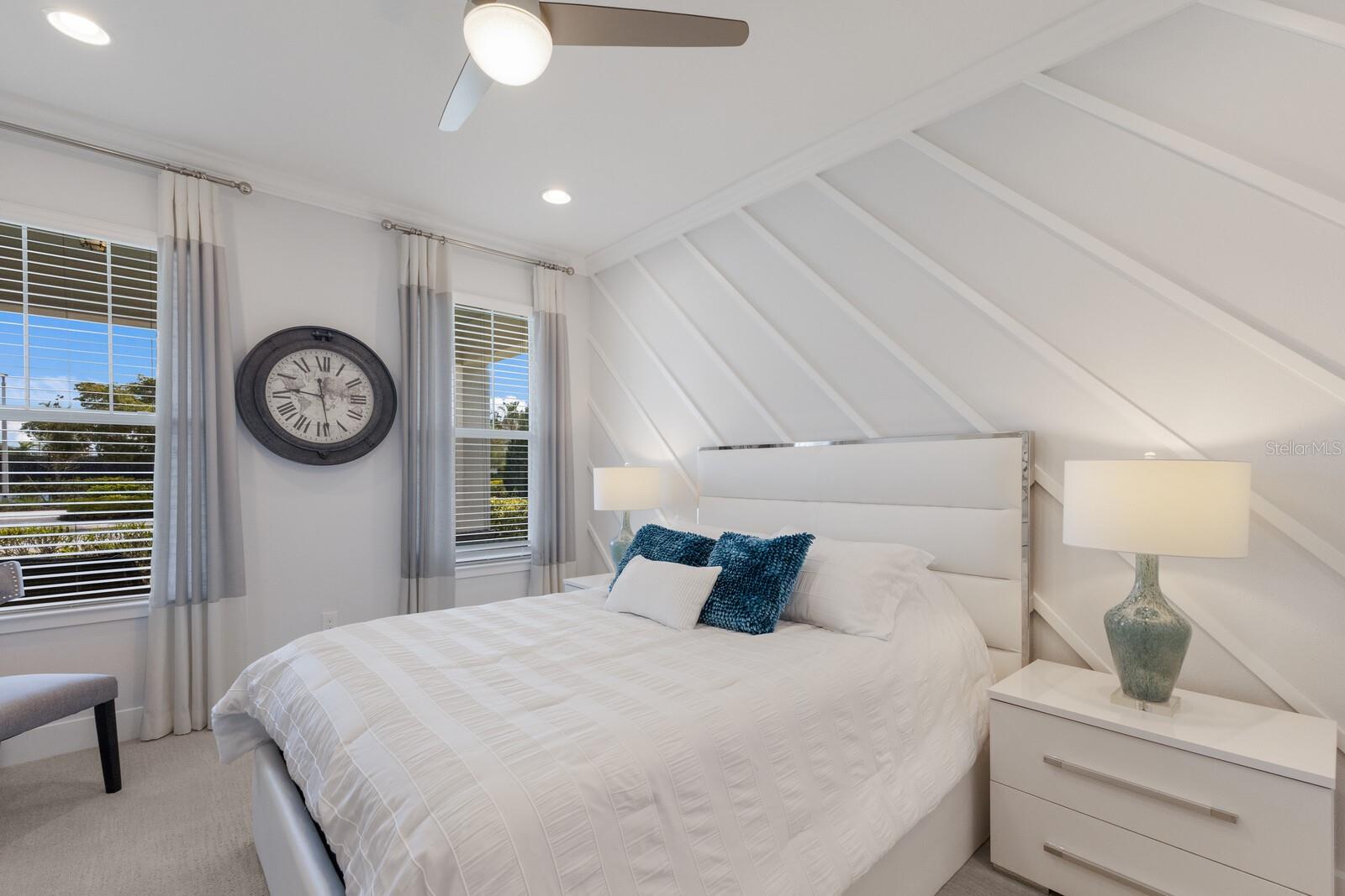 SUNRISE PRESERVE - Residential