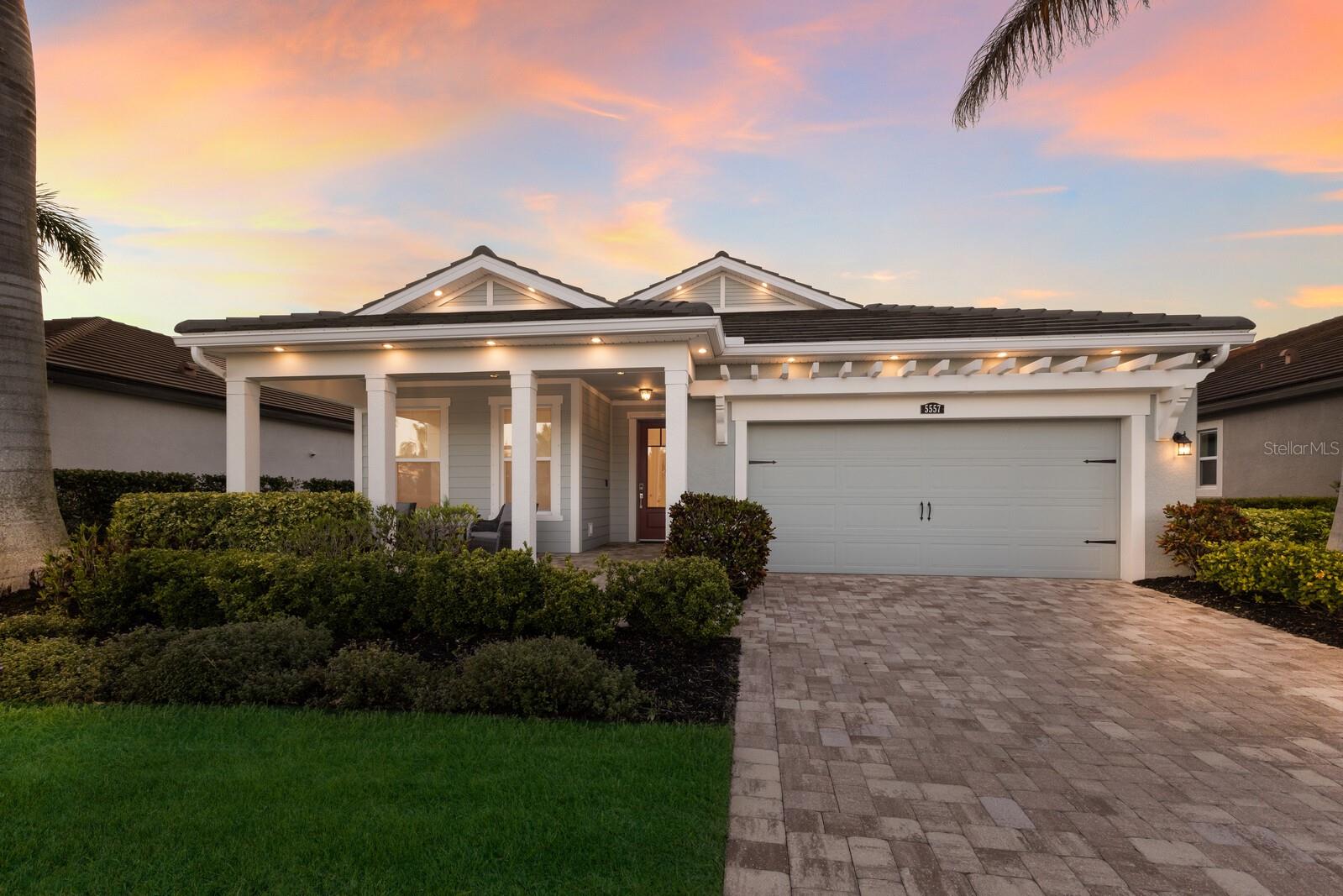 SUNRISE PRESERVE - Residential