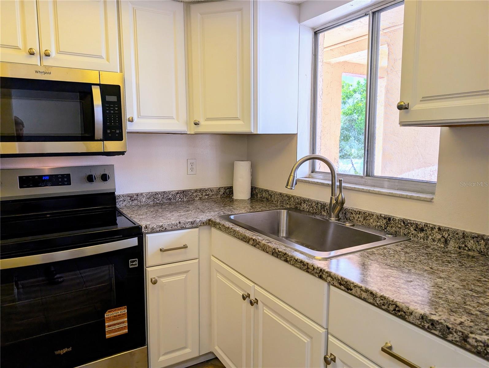 4127 HERON WAY E-111