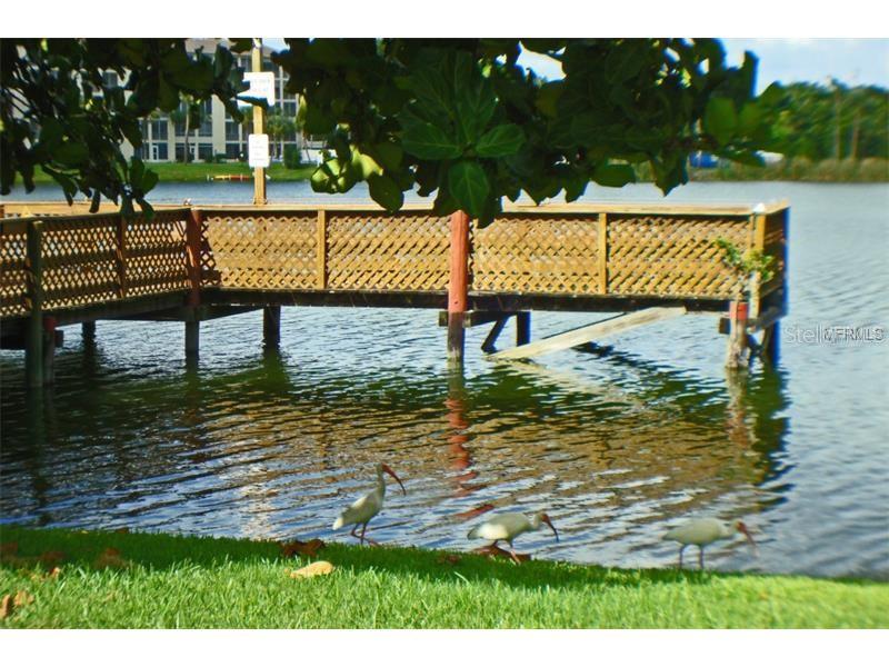 BAYSHORE ON THE LAKE APTS SEC 4 - Residential