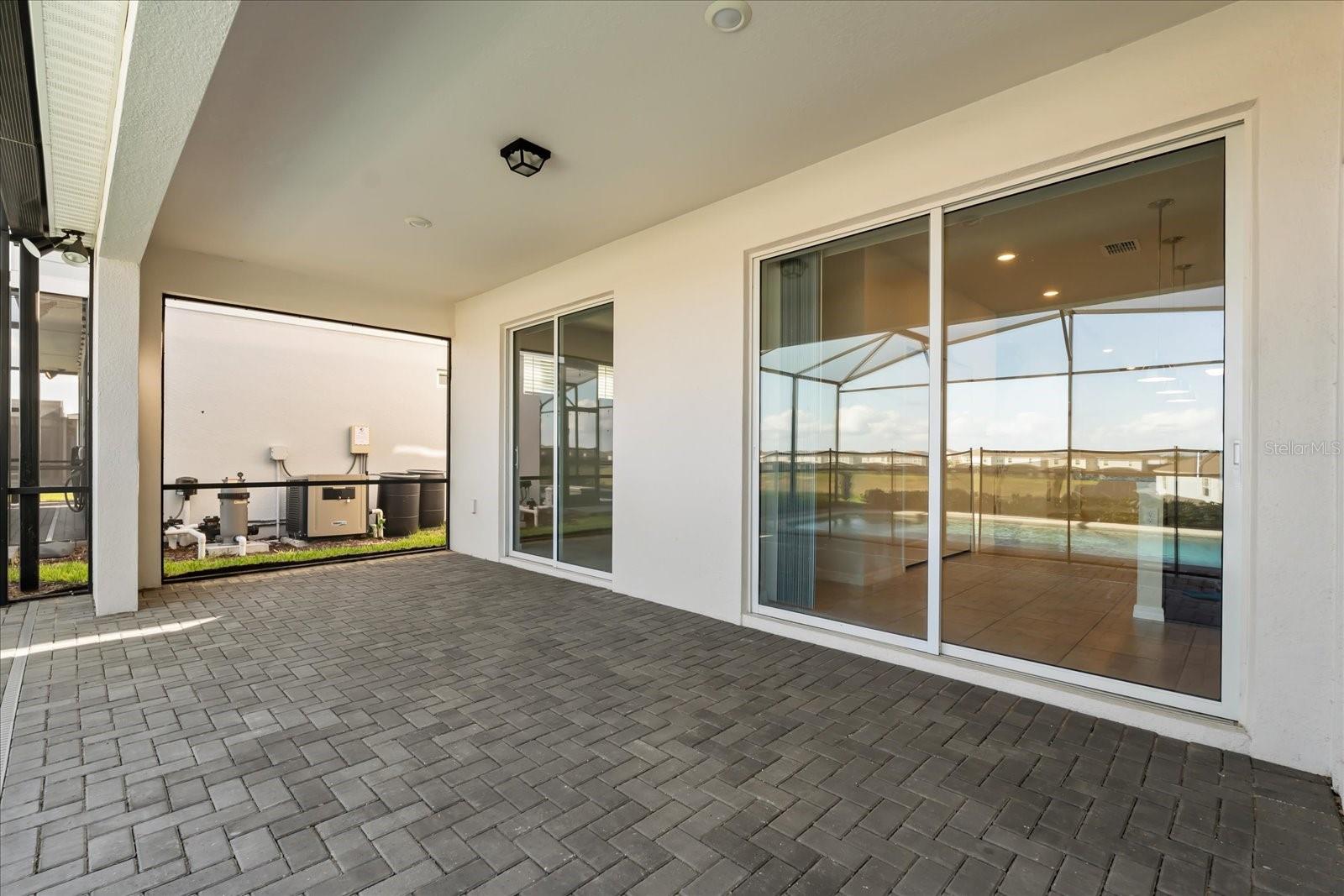 WINDSOR ISLAND RESIDENCE - Residential