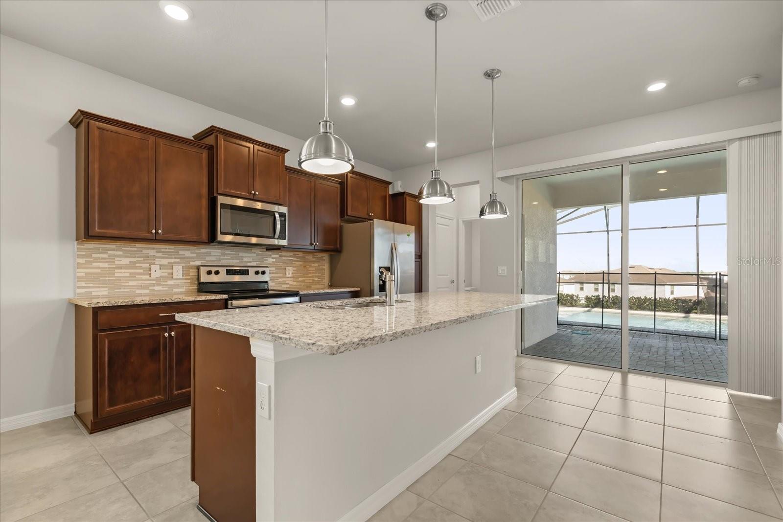 WINDSOR ISLAND RESIDENCE - Residential