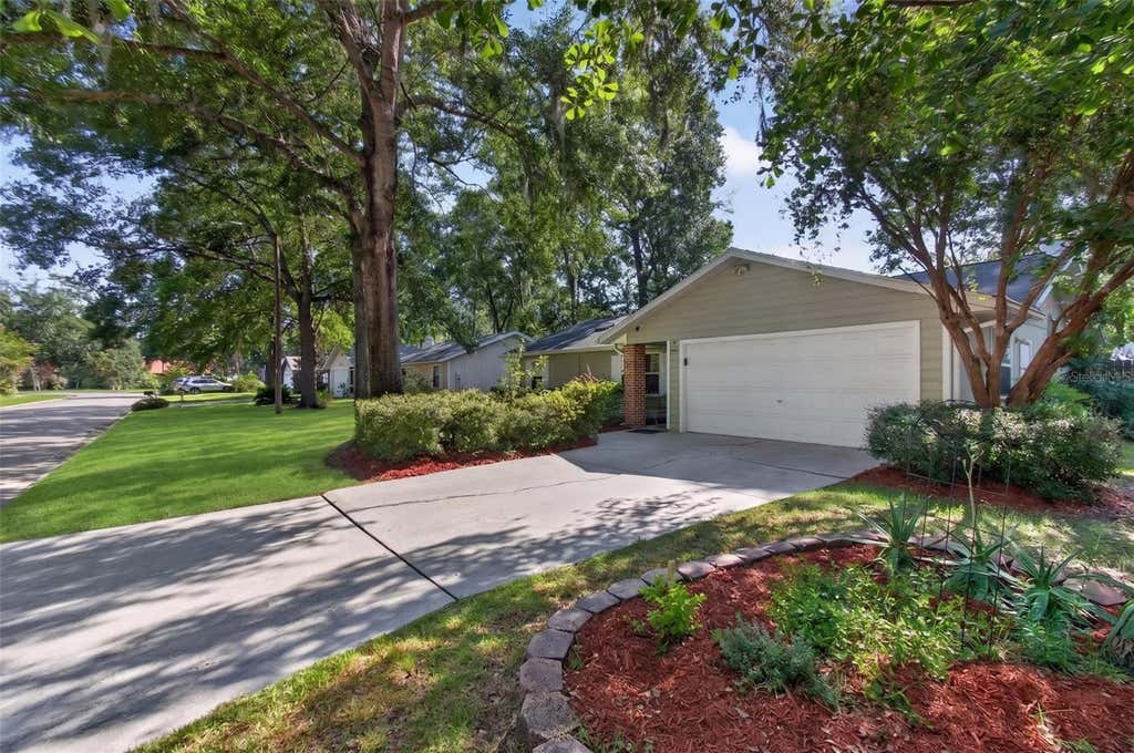 Photo of 4341 NW 22nd Street, Gainesville, FL 32605 (MLS # GC541554)