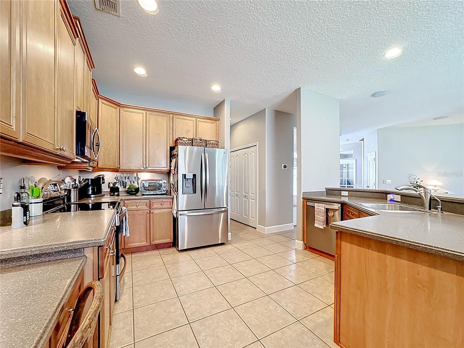 LIVE OAK RESERVE - Residential