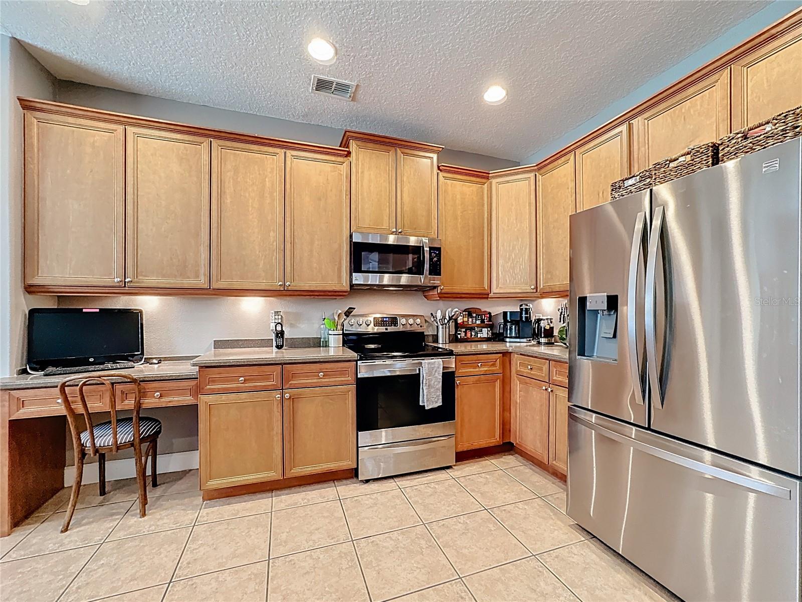 LIVE OAK RESERVE - Residential