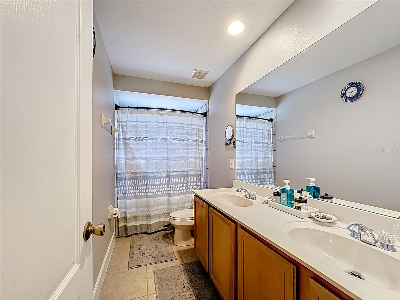 LIVE OAK RESERVE - Residential