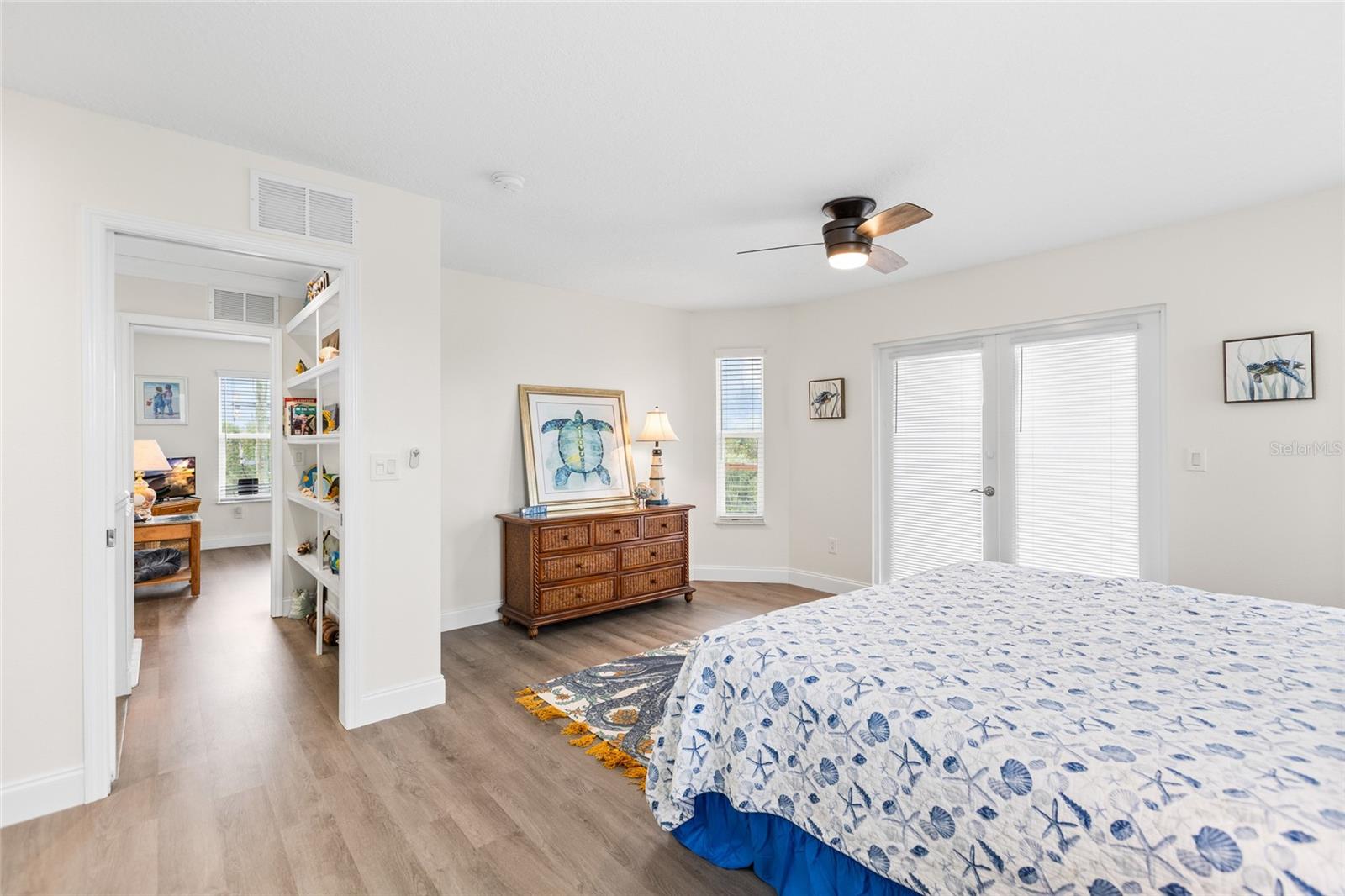 BANYAN BAYOU CONDO - Residential