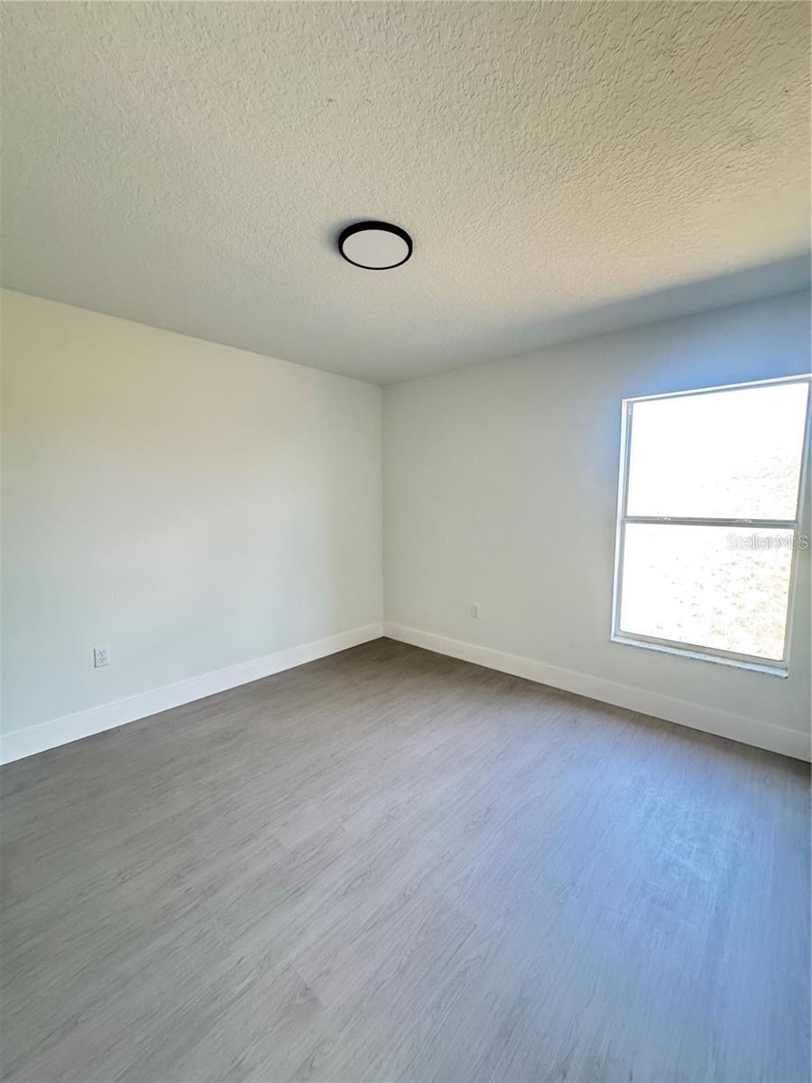 ROYAL RIDGE PH 03 - Residential