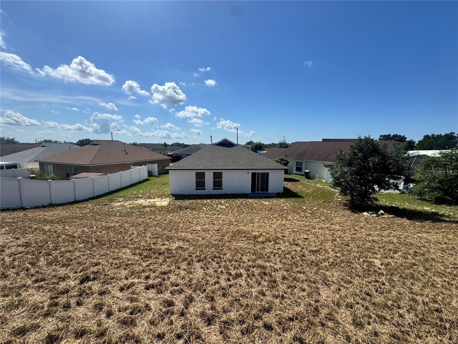 ROYAL RIDGE PH 03 - Residential