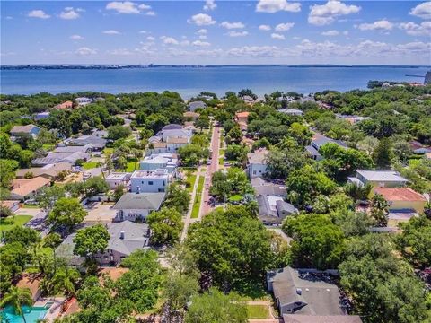 A home in TAMPA