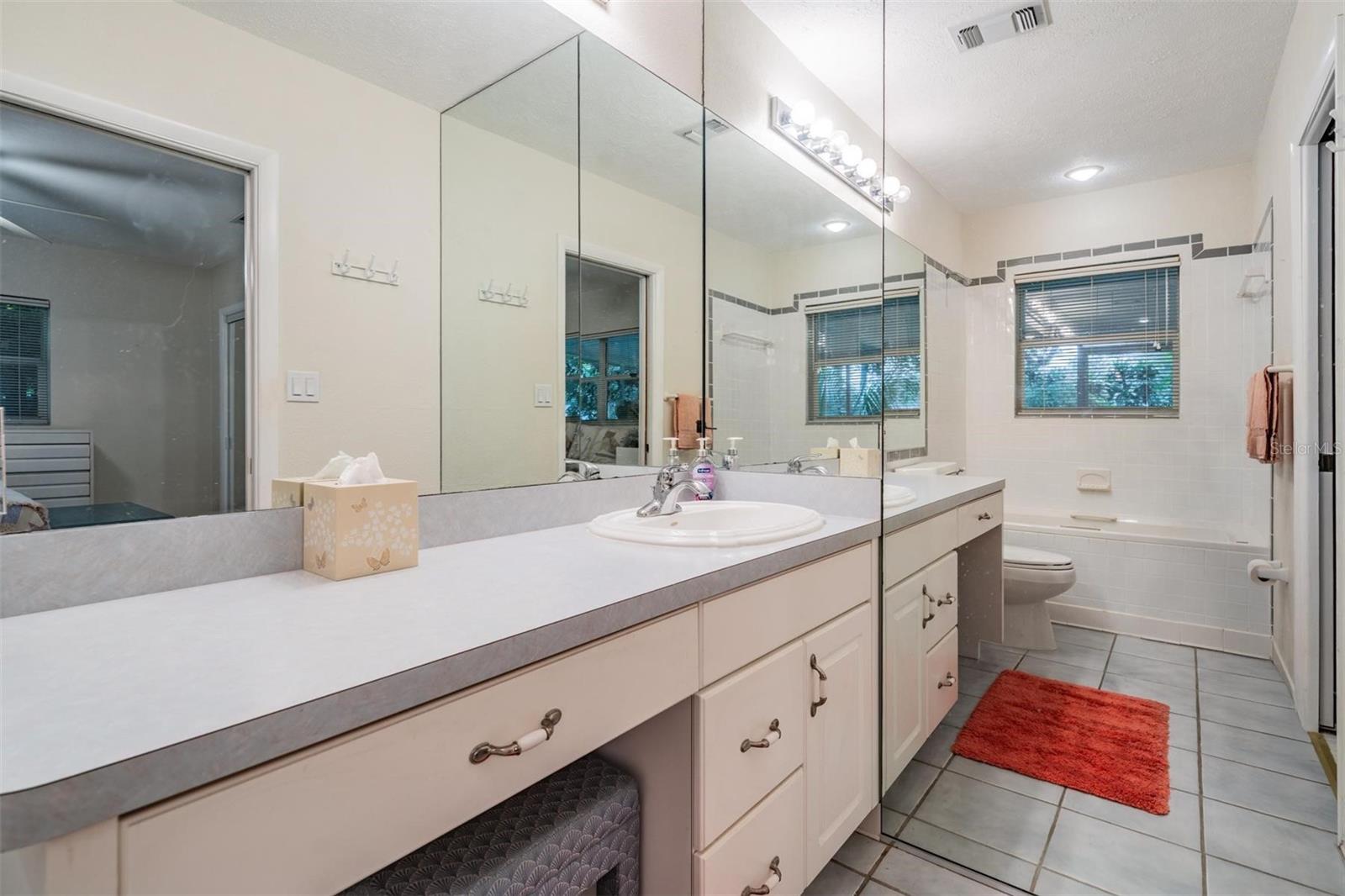 FAIR OAKS 1ST ADD - Residential