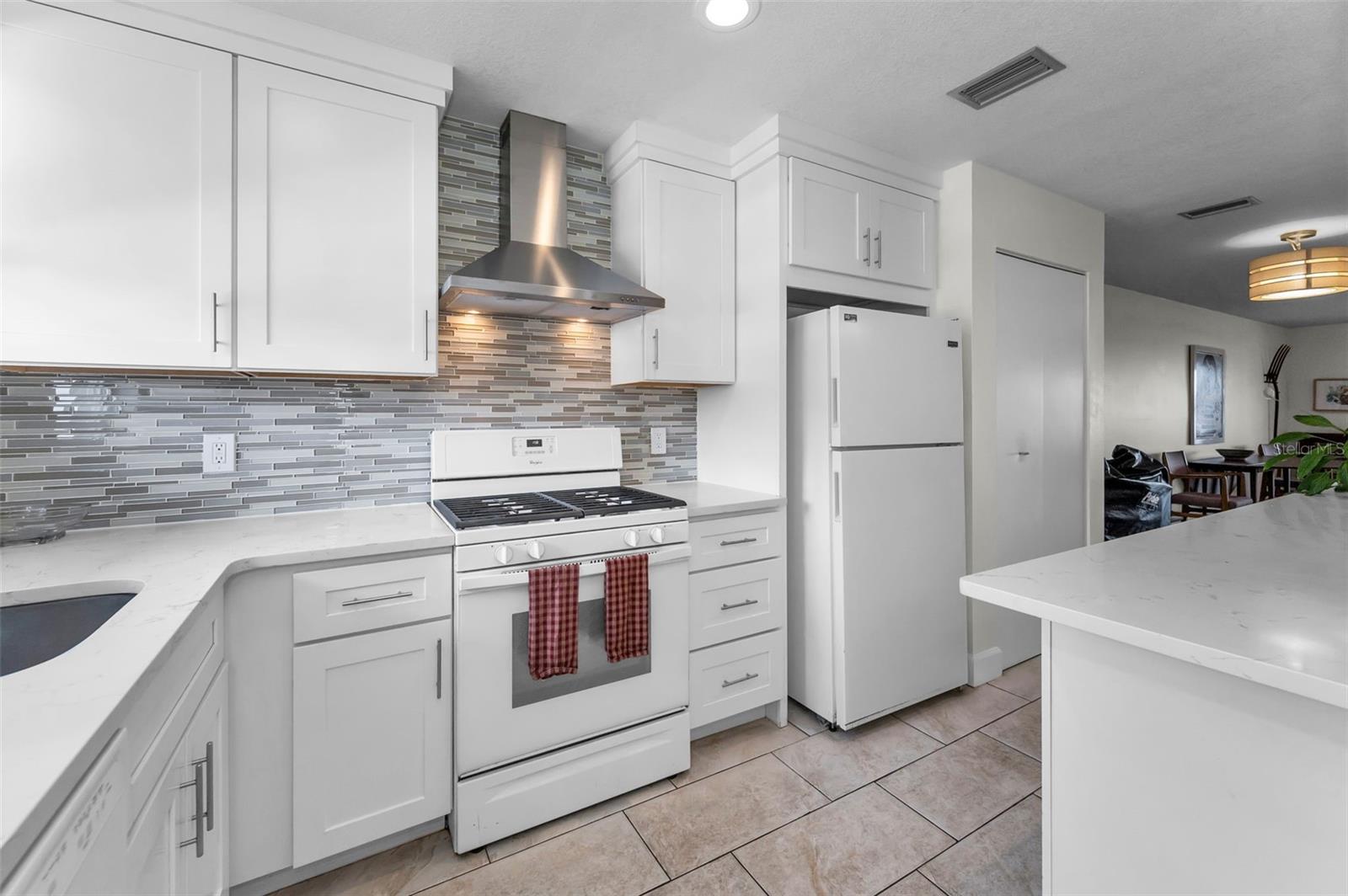 TOWN SHORES OF GULFPORT - Residential