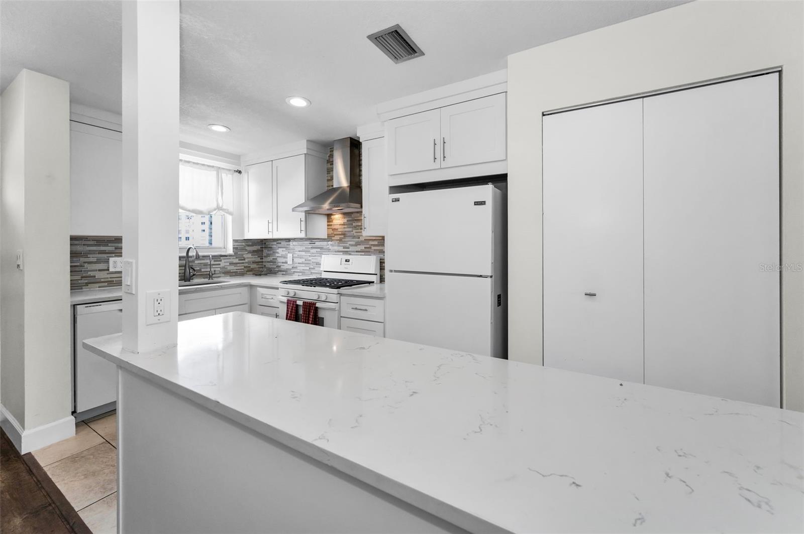 TOWN SHORES OF GULFPORT - Residential