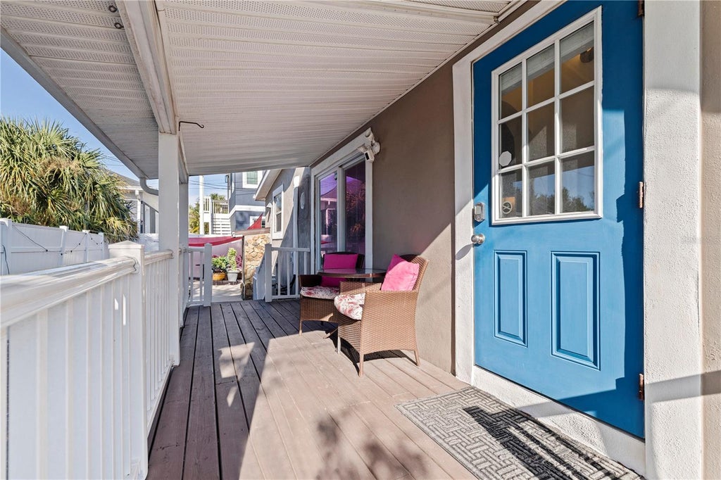 Photo of 327 25th Street S, St Petersburg, FL 33712 (MLS # TB8545883)