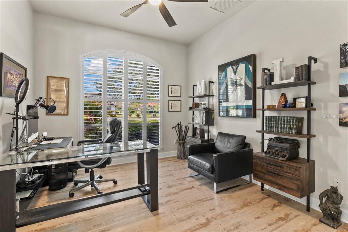 LIONSPAW GRAND TR D - Residential