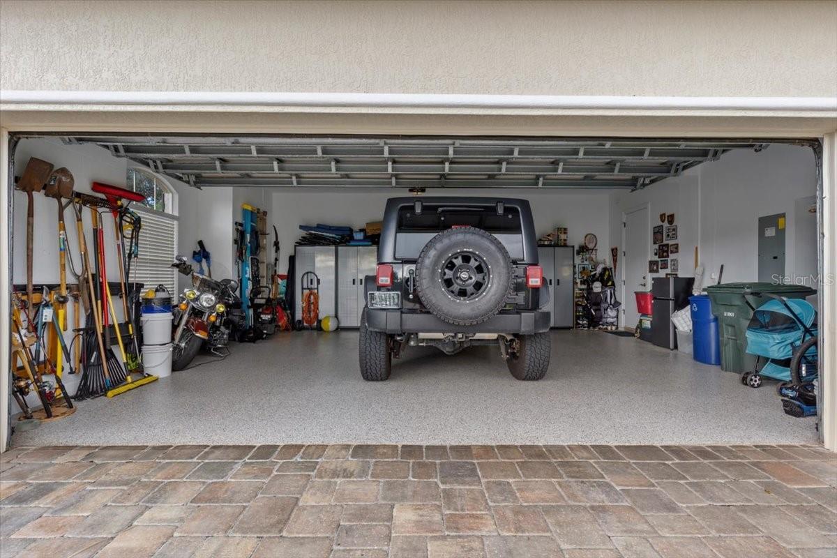 LIONSPAW GRAND TR D - Residential