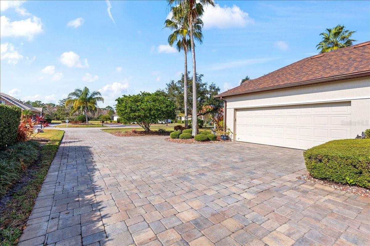 LIONSPAW GRAND TR D - Residential