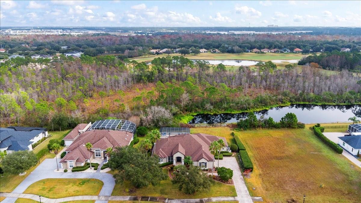 LIONSPAW GRAND TR D - Residential