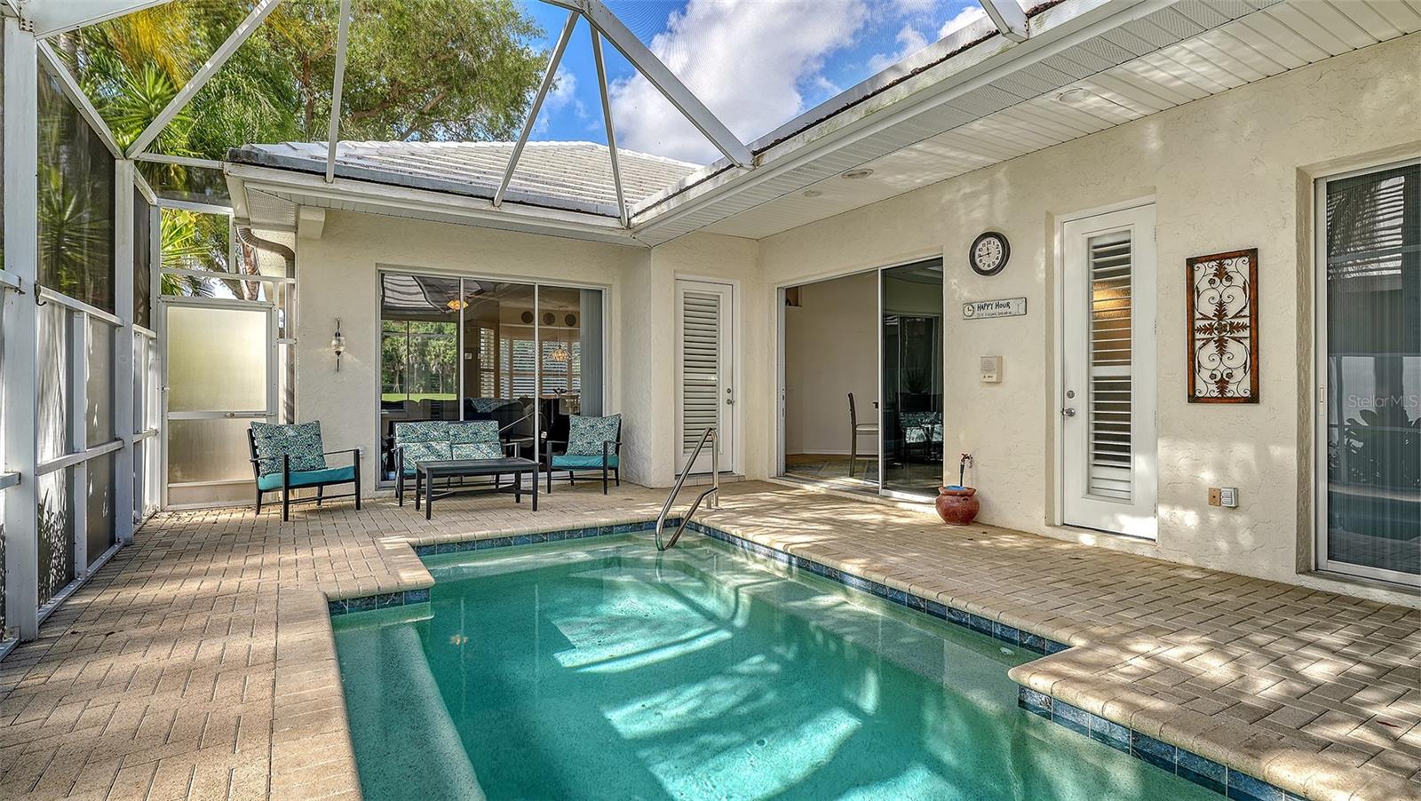 VENICE GOLF & COUNTRY CLUB - Residential