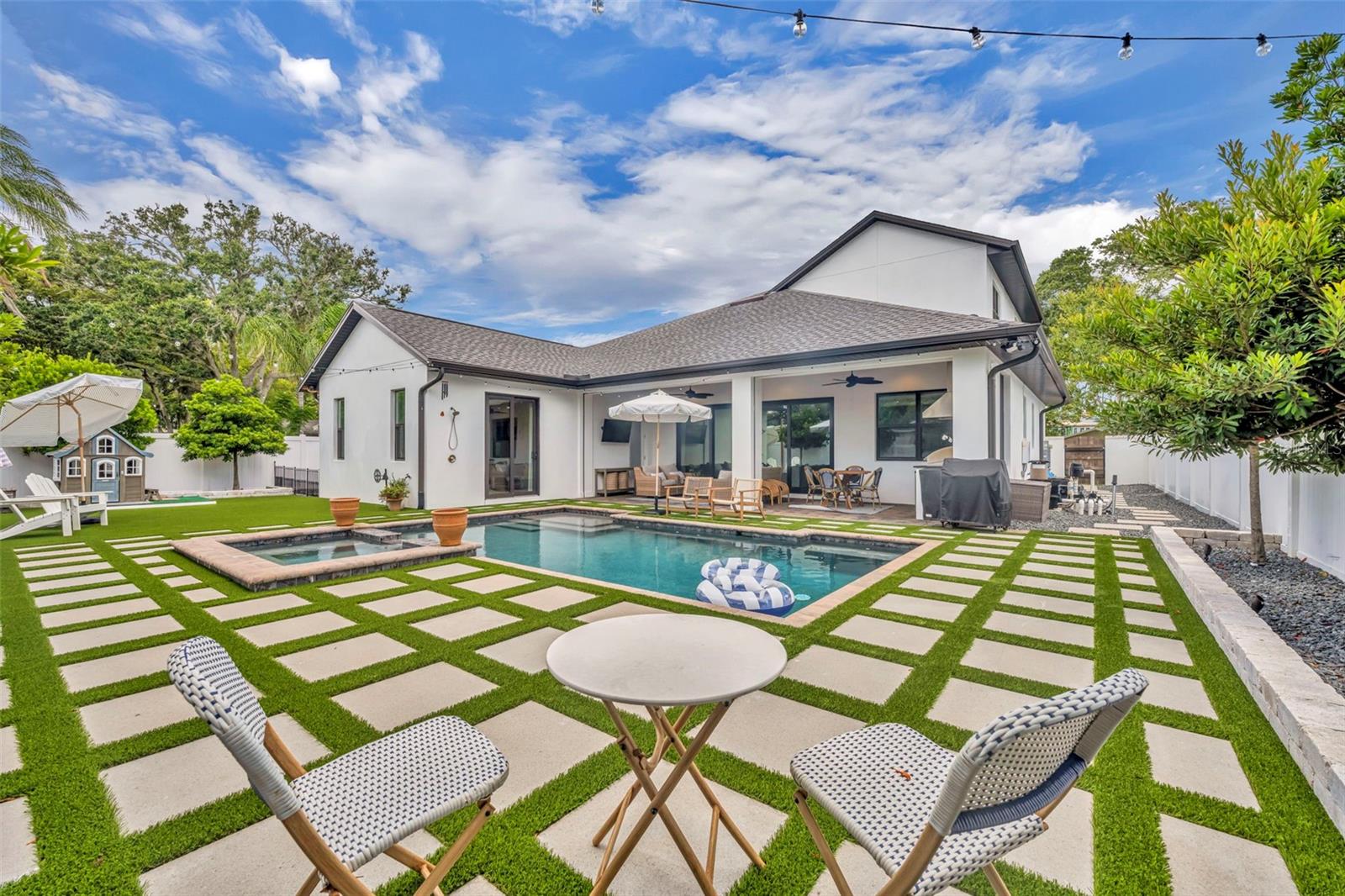 CONWILL ESTATES - Residential