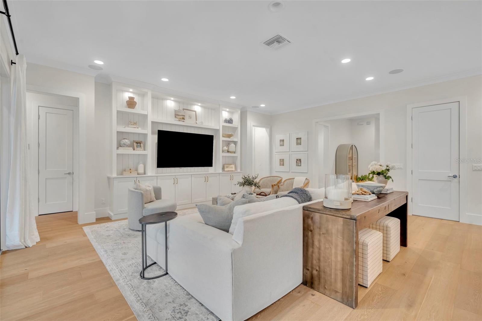 CONWILL ESTATES - Residential