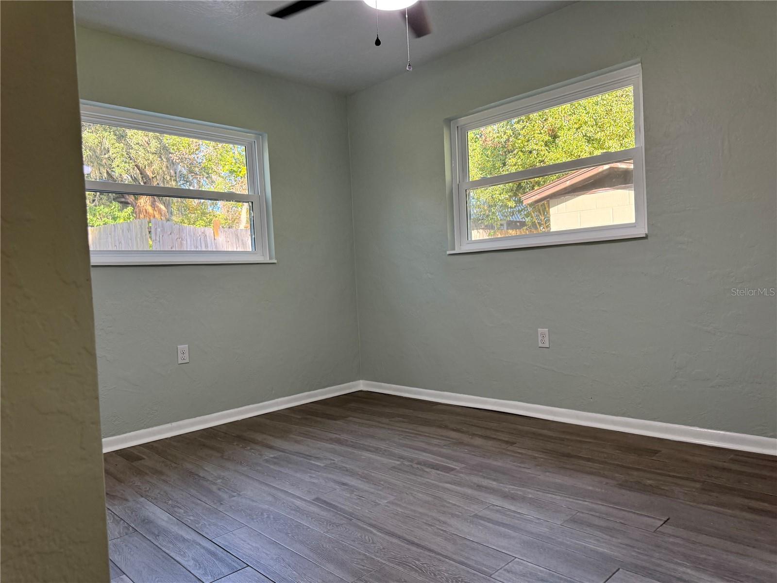 HILLTOP MANOR - Residential Income