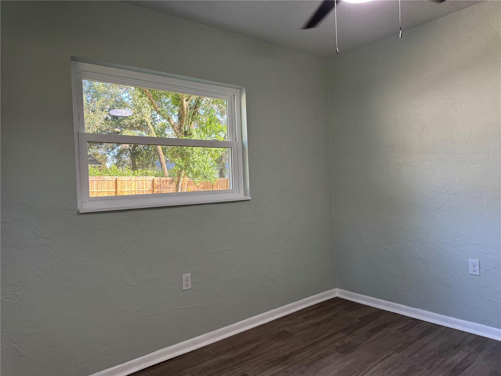 HILLTOP MANOR - Residential Income