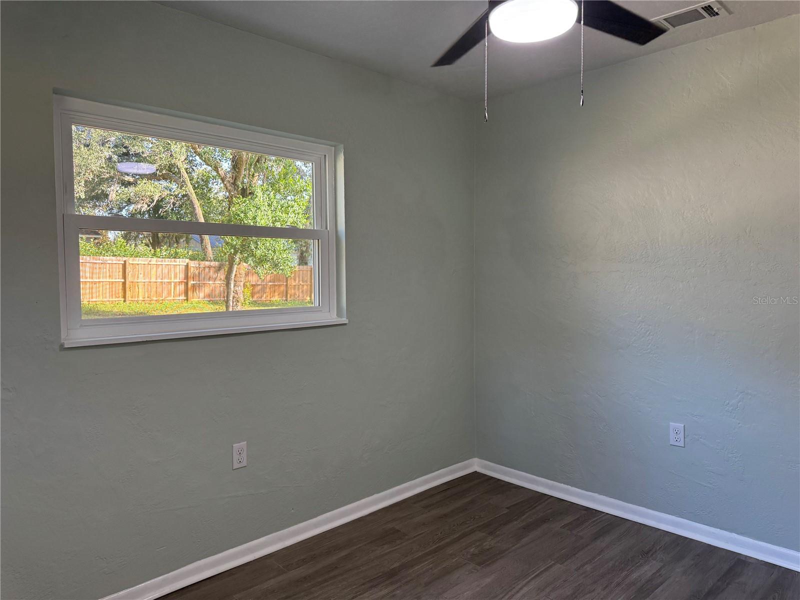 HILLTOP MANOR - Residential Income