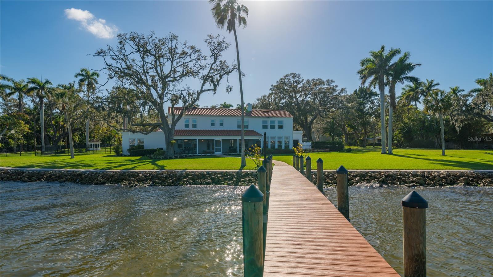 BRADEN COURT - Residential