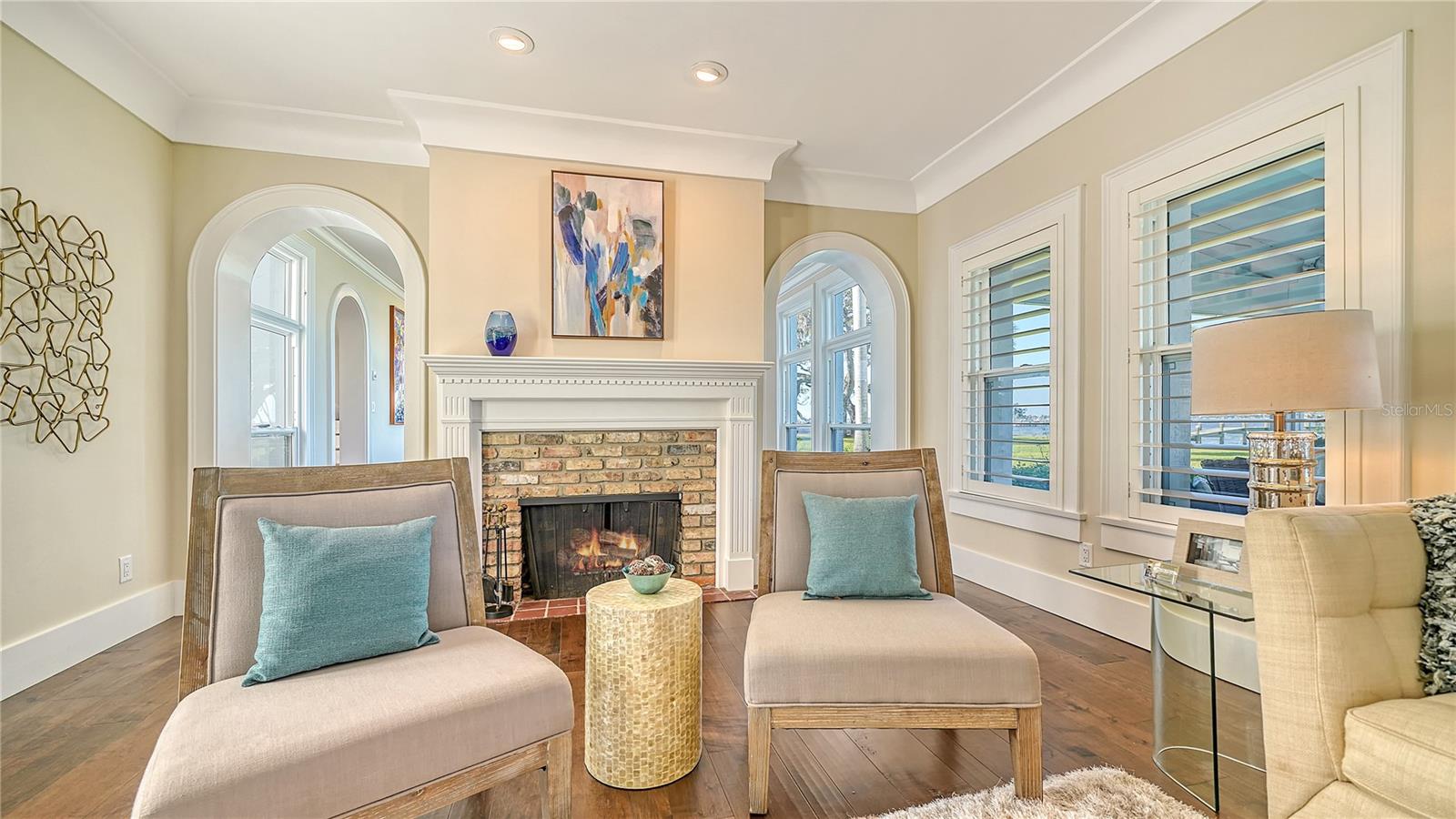 BRADEN COURT - Residential