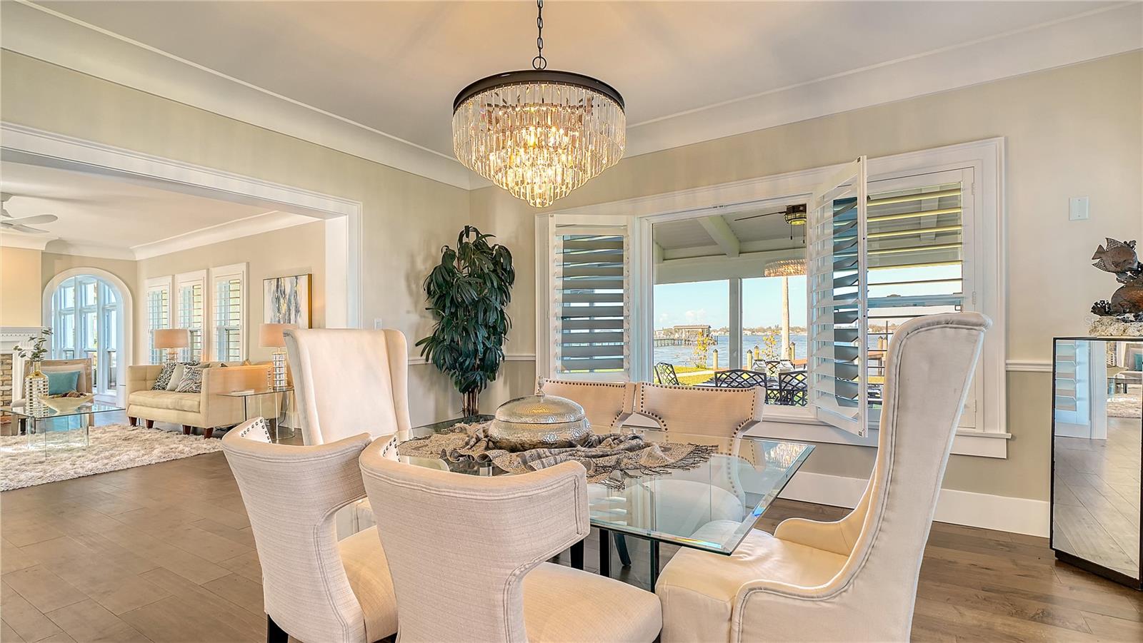 BRADEN COURT - Residential