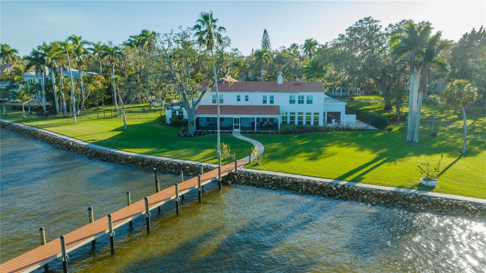 BRADEN COURT - Residential