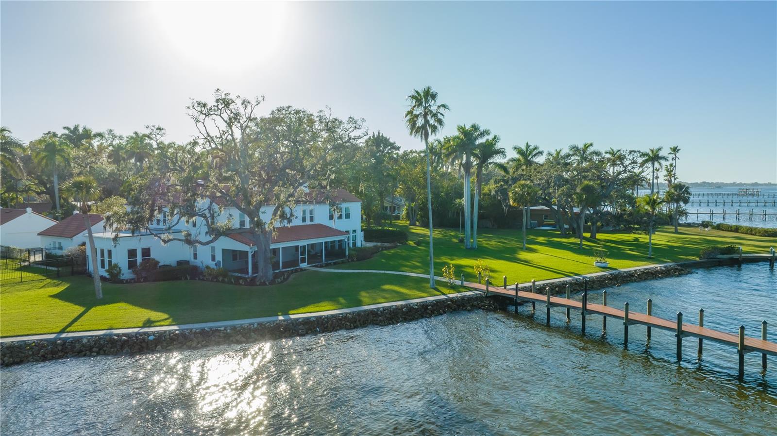 BRADEN COURT - Residential