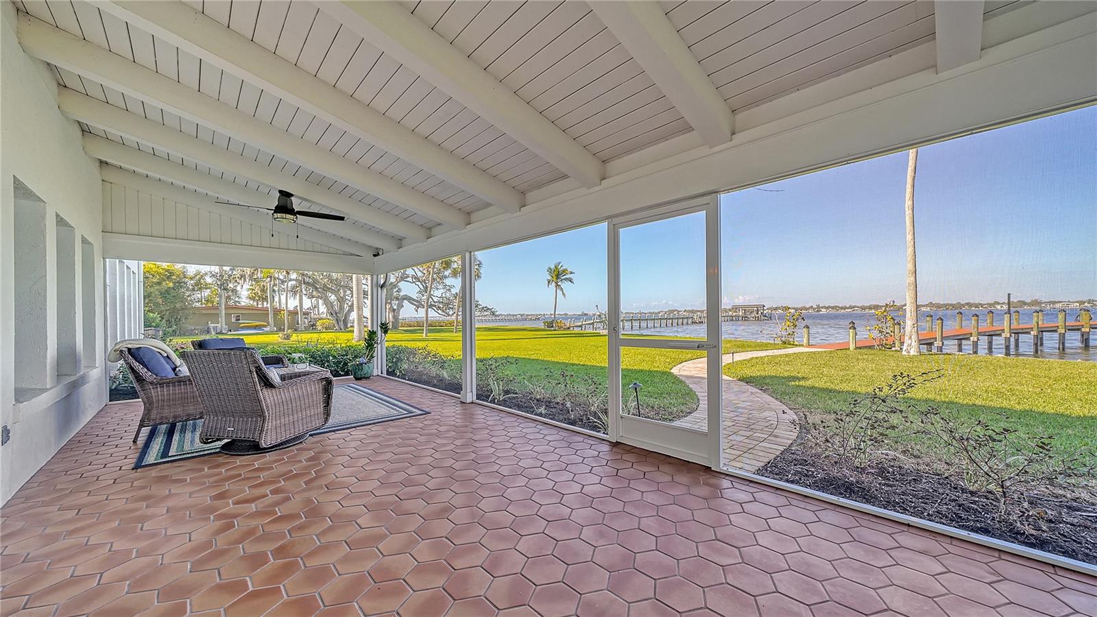 BRADEN COURT - Residential