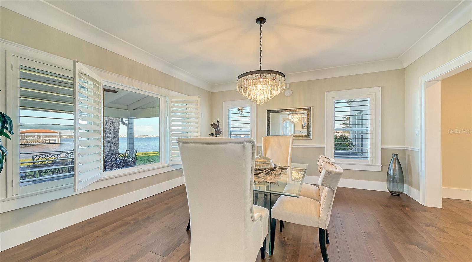 BRADEN COURT - Residential