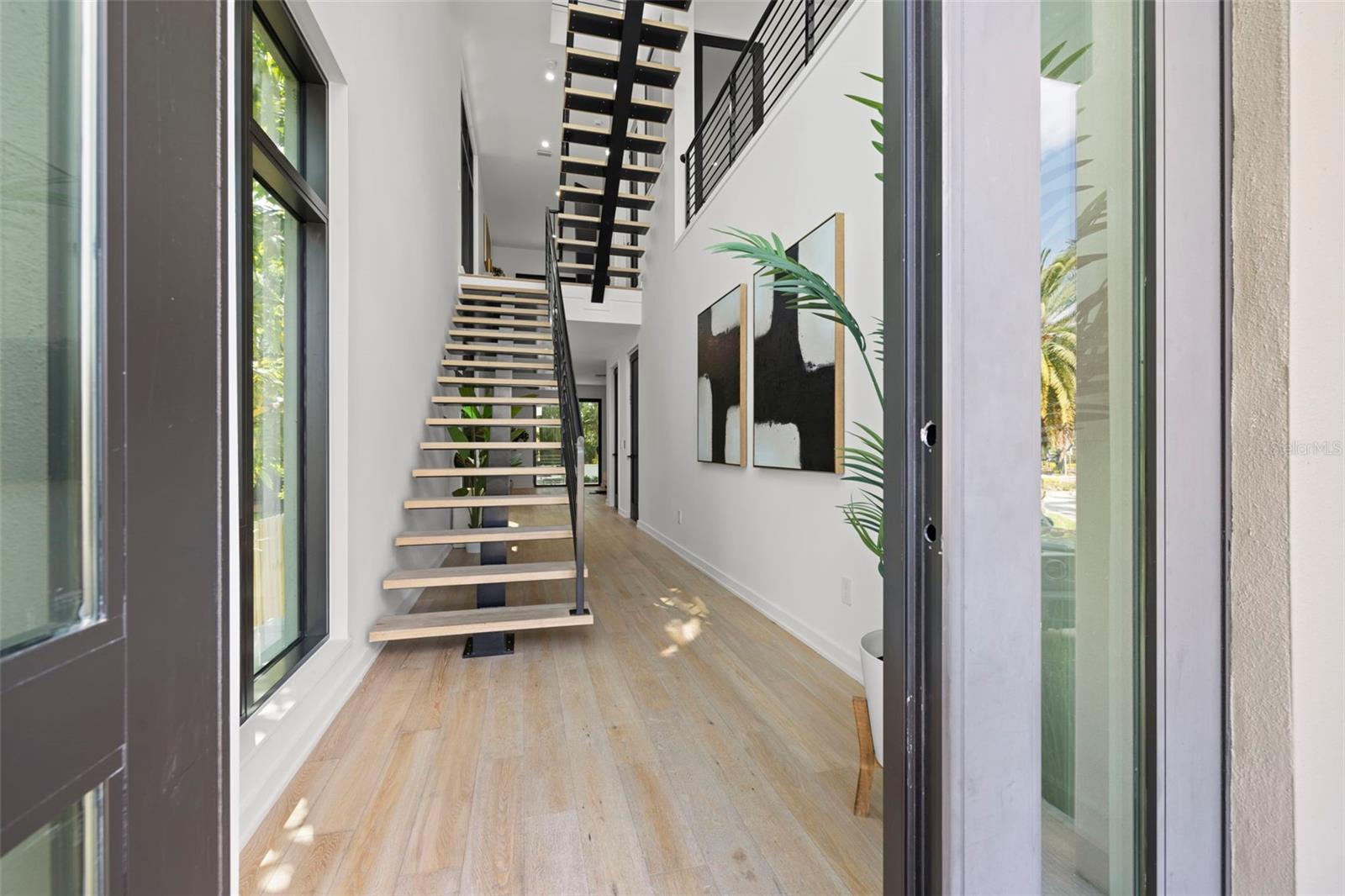 DAVIS POINT TWNHMS - Residential