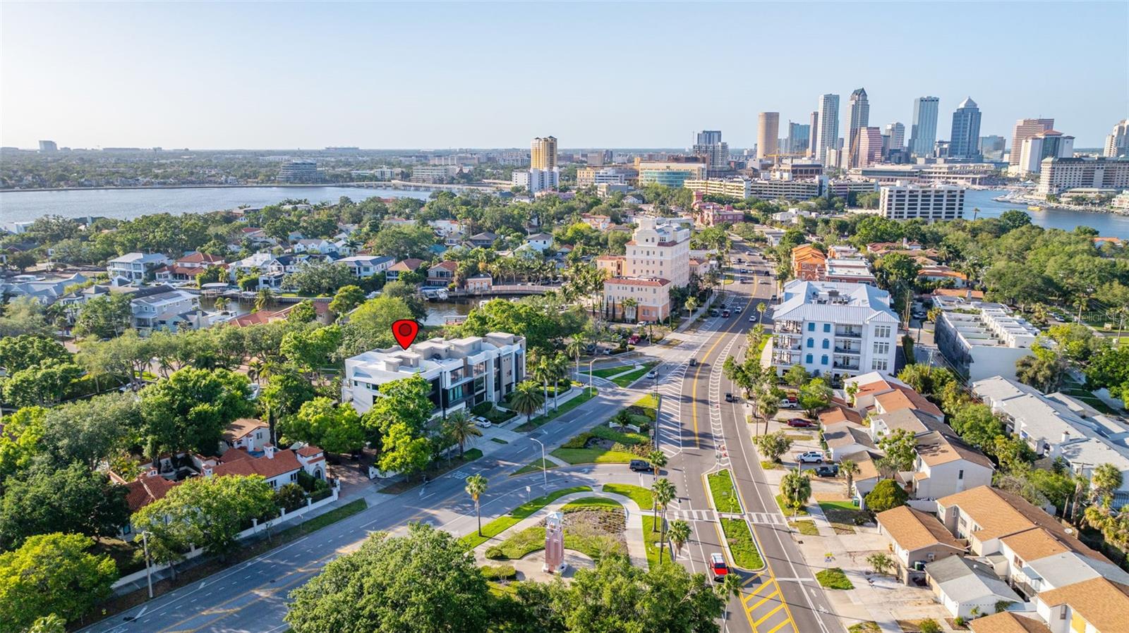 DAVIS POINT TWNHMS - Residential