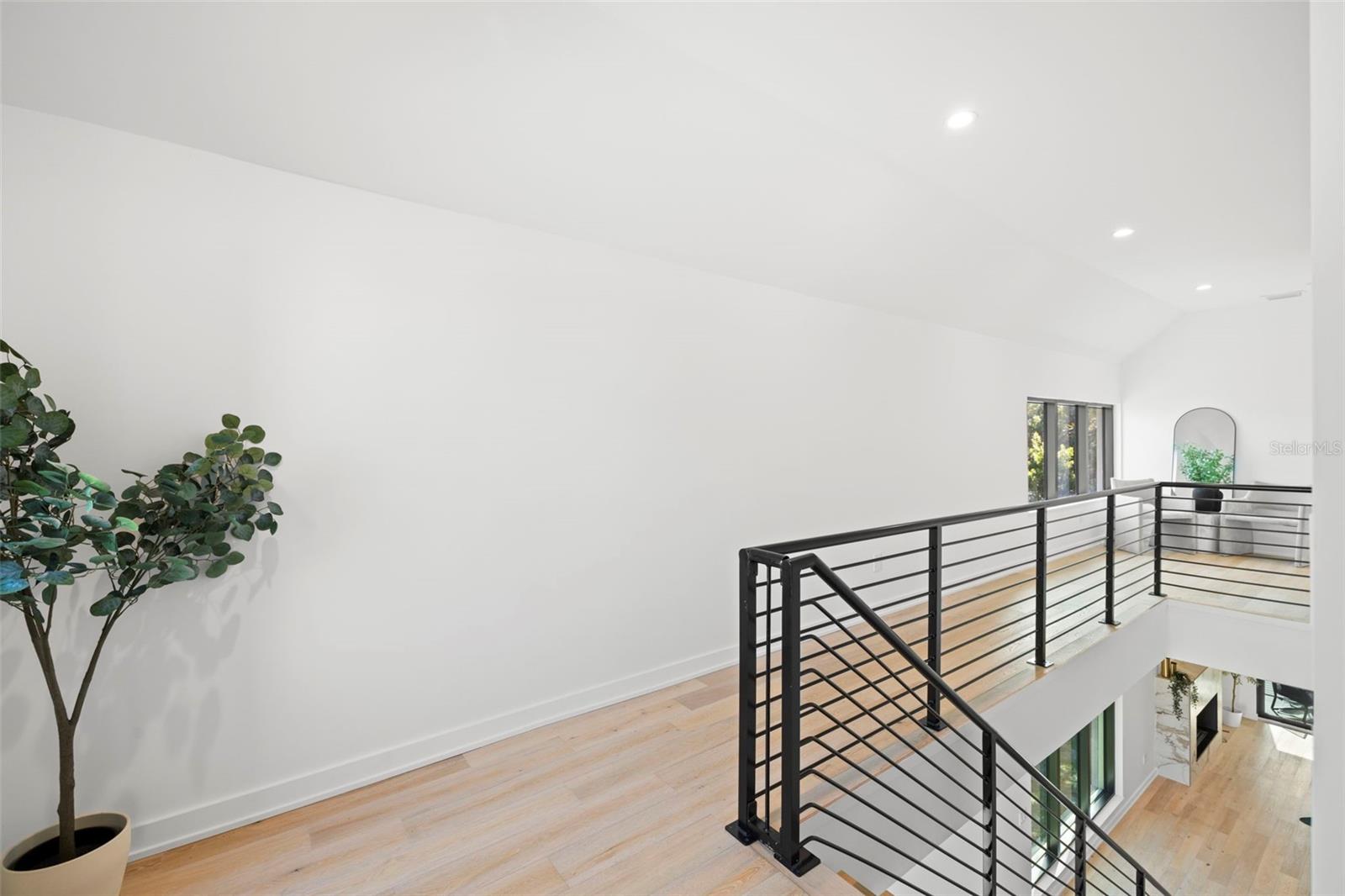 DAVIS POINT TWNHMS - Residential