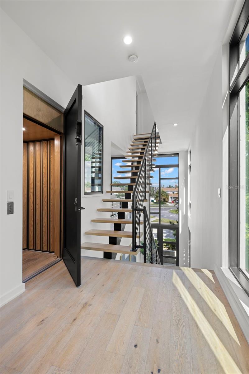 DAVIS POINT TWNHMS - Residential