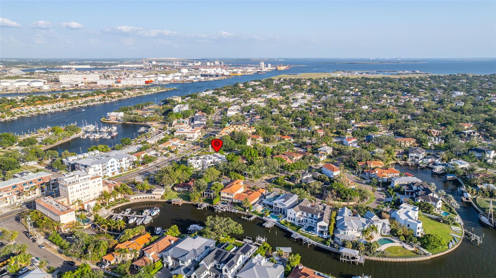 DAVIS POINT TWNHMS - Residential